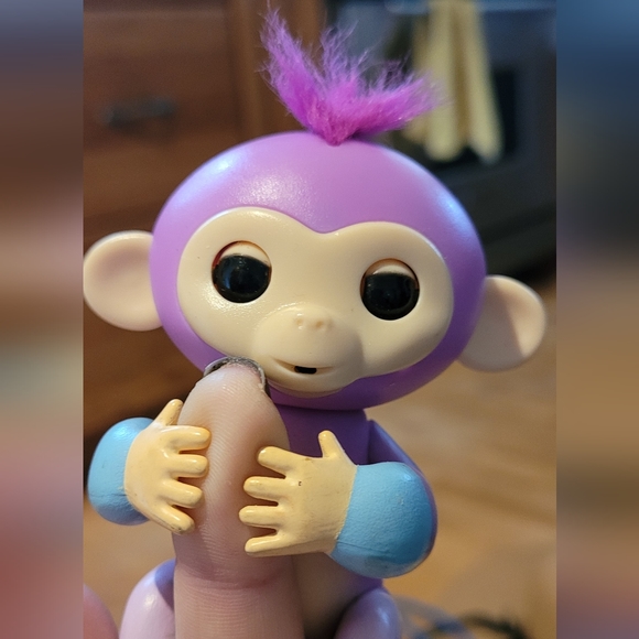 Fingerling - Picture 3 of 3